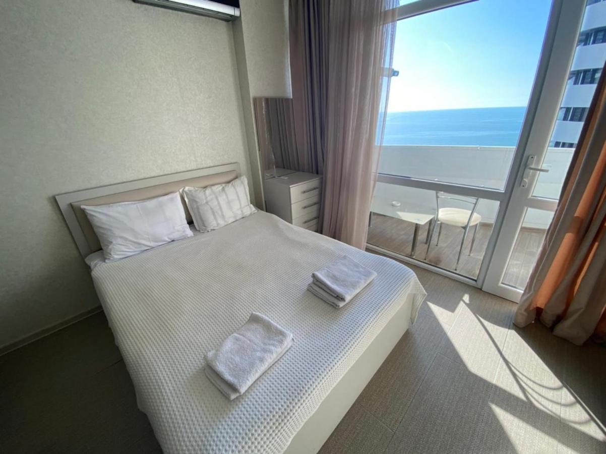 Cozy Studio Apartment-Sea View Batoemi Buitenkant foto