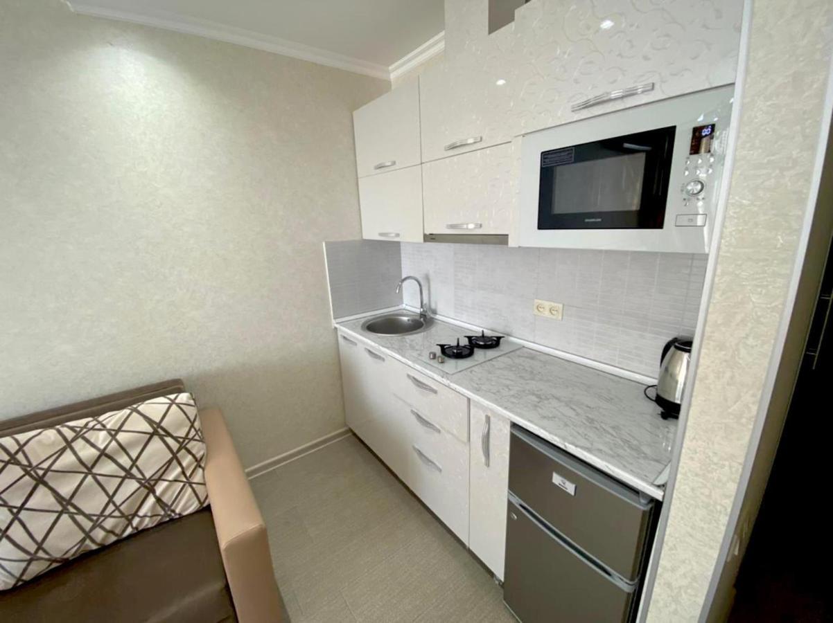 Cozy Studio Apartment-Sea View Batoemi Buitenkant foto